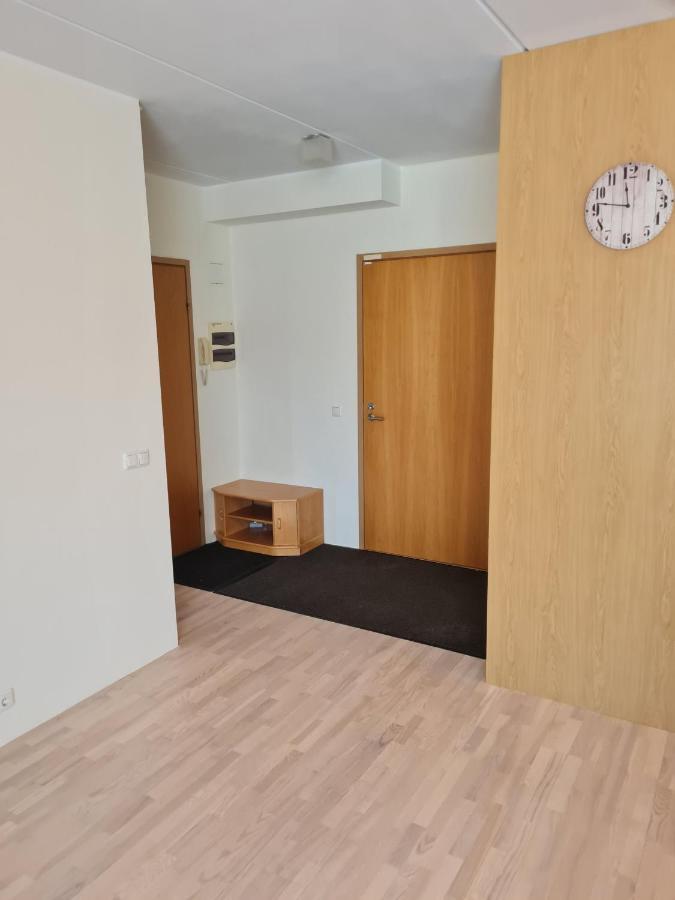 Cozy One Bedroom Apartment In City Center Таллин Экстерьер фото